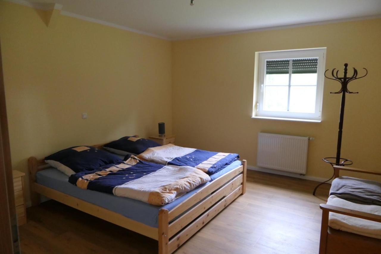 Ferienwohnung Weideglück Osten Exterior foto